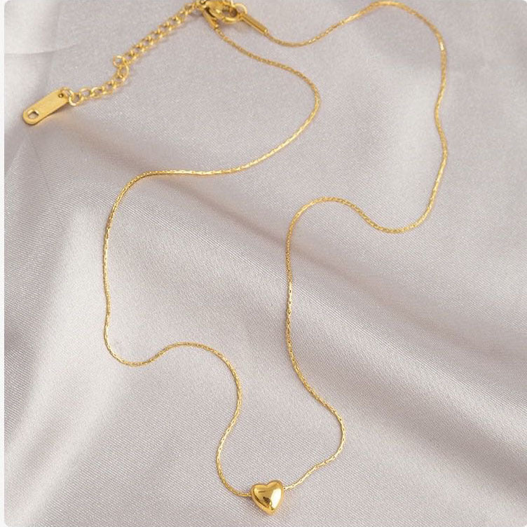Kalung Hati Kecil Wanita Baja Titanium 18K Emas perhiasandirect