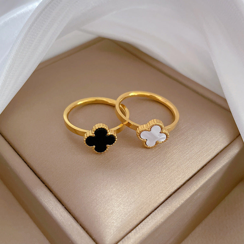 Cincin Wanita Four-Leaf Clover – Desain Elegan Minimalis, Gaya Trendi & Mewah perhiasandirect