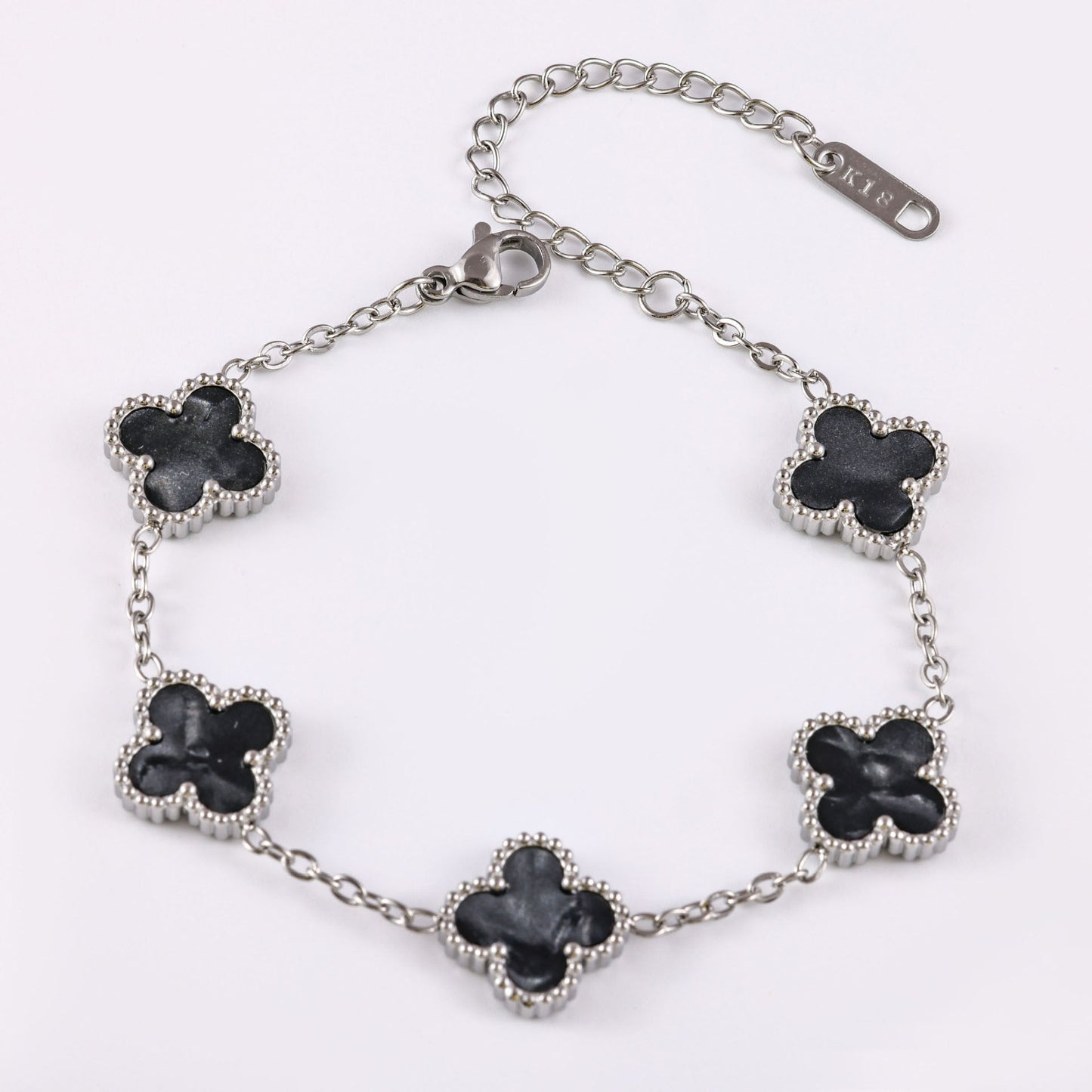 Gelang Titanium Bunga Four-leaf Clover Bolak Balik 13MM Bergradiasi Anti karat Dan Anti Luntur Cantik dan Elegan Fashion perhiasandirect