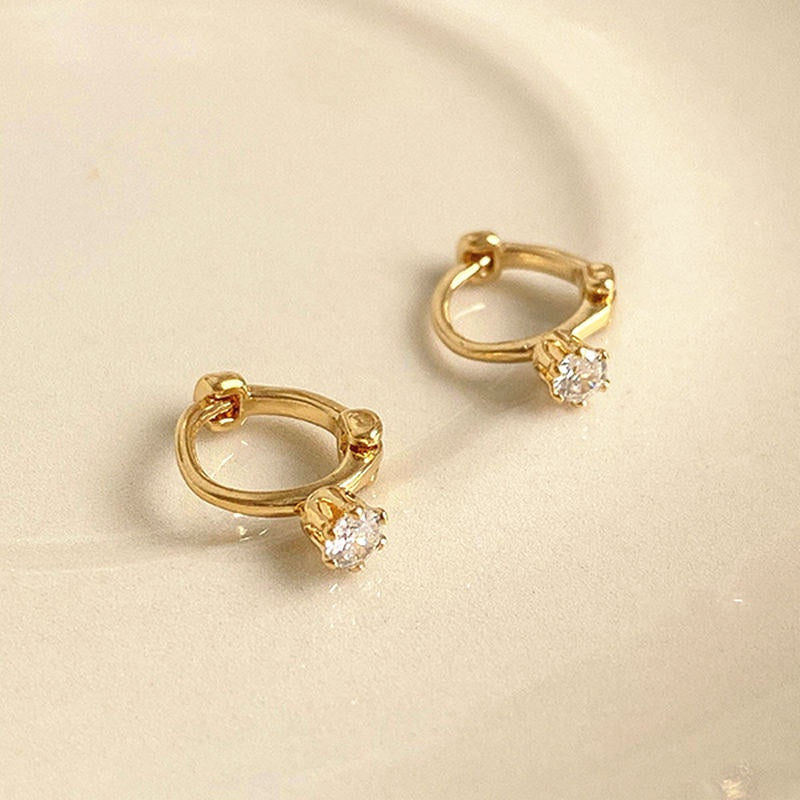 Anting Hoop Mini Zircon Berlapis Emas 14K – Perhiasan Zirconia Kubik untuk Piercing & Huggie - 我的商店
