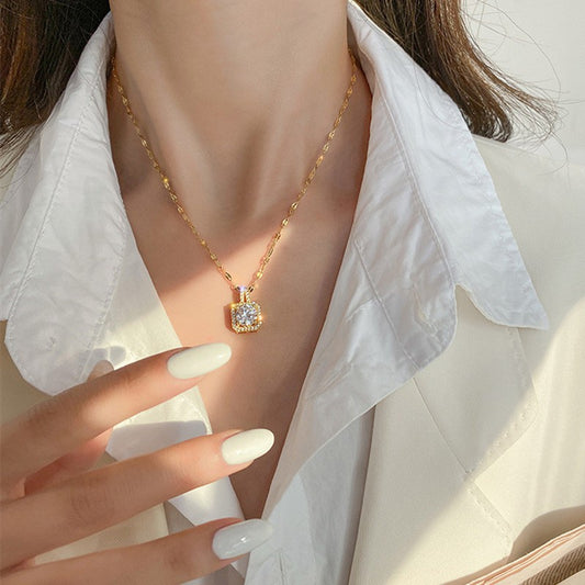 Kalung Wanita Liontin Berlian Kotak - Stainless Steel Lapis Emas, Tidak Kusam, Elegan & Mewah! - 我的商店