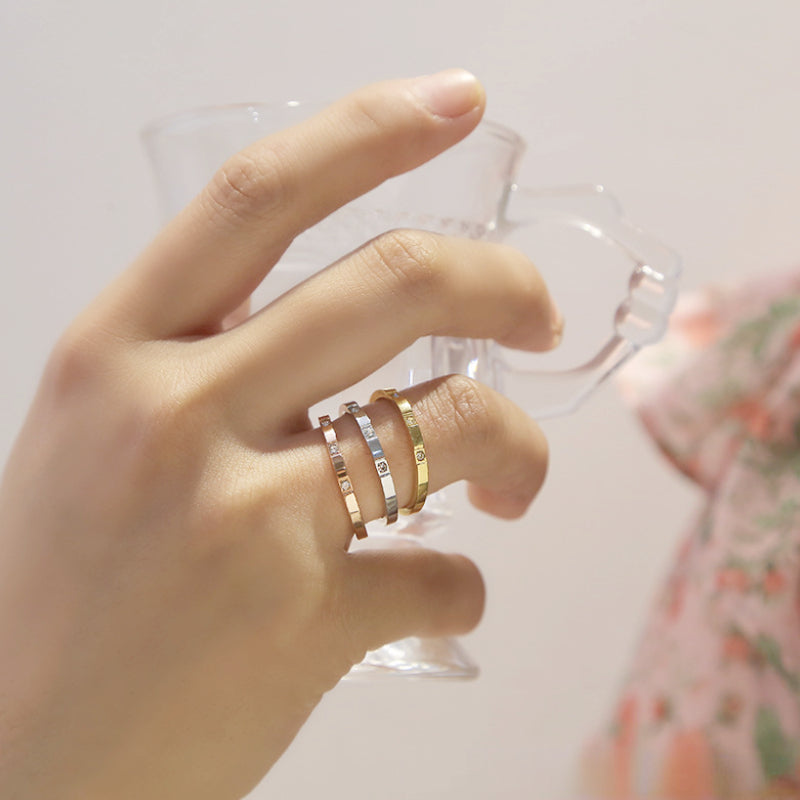 Cincin Mini untuk Wanita - Stainless Steel Lapisan Emas 18k | Aksesoris Pasangan Murah dan Elegan - 我的商店