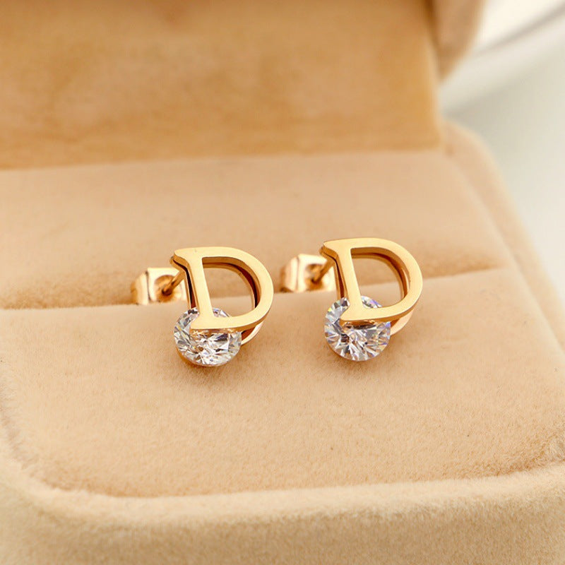 Anting Huruf D Wanita - Stainless Steel Anti Kusam, Hadiah Elegan - 我的商店