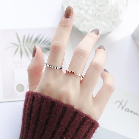 Cincin Mini untuk Wanita - Stainless Steel Lapisan Emas 18k | Aksesoris Pasangan Murah dan Elegan - 我的商店