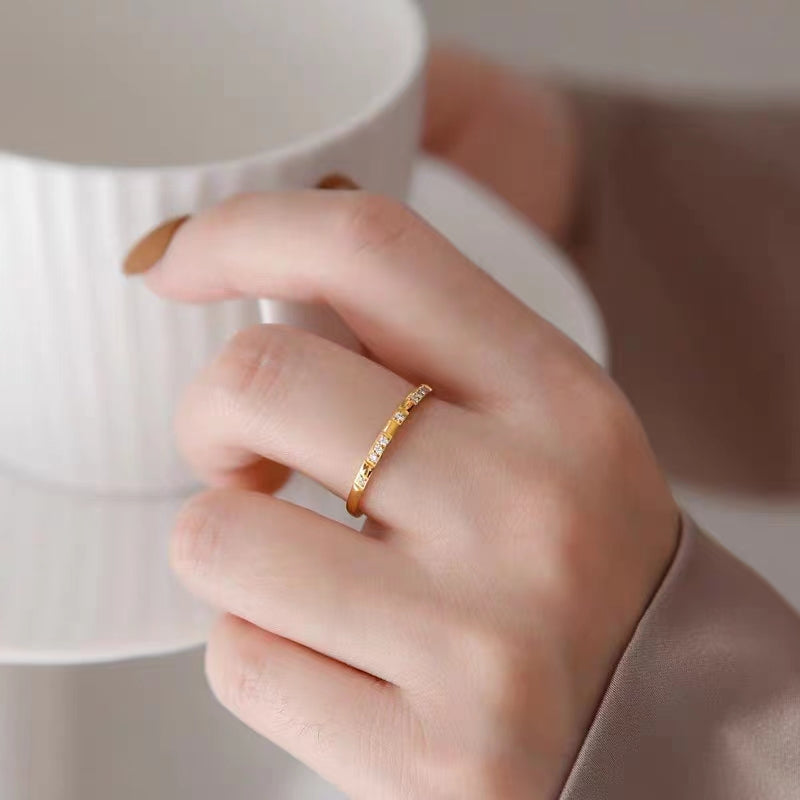 Cincin Berlian untuk Wanita - Cincin Emas Stainless Steel Anti Pudar | Perhiasan Elegan - 我的商店