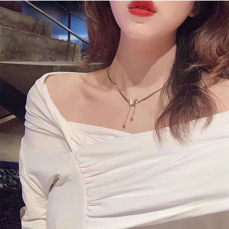 Kalung Kupu-Kupu Emas 18K - Stainless Steel Anti Pudar & Hypoallergenic | Perhiasan Wanita Elegant - 我的商店