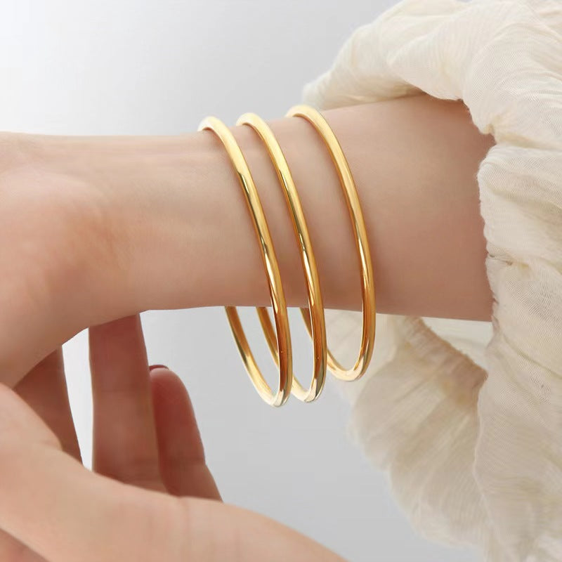 Gelang Bangle Emas untuk Wanita - Stainless Steel Vintage Anti Pudar | Aksesoris Perhiasan Elegan - 我的商店