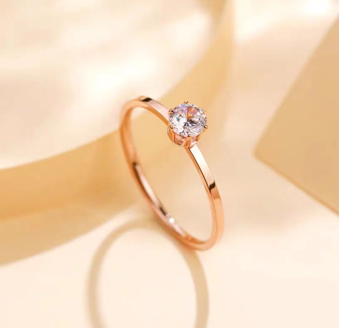 Cincin Berlian 1 Karat Wanita - Titanium Steel Lapis Rose Gold, Anti Karat untuk Tunangan & Pernikahan - 我的商店
