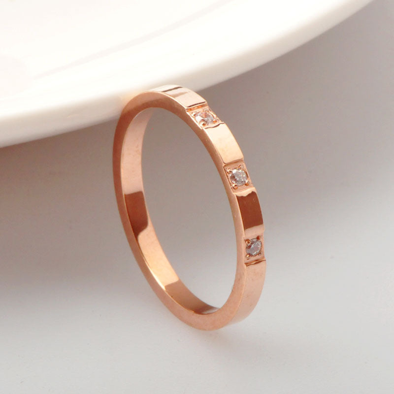 Cincin Mini untuk Wanita - Stainless Steel Lapisan Emas 18k | Aksesoris Pasangan Murah dan Elegan