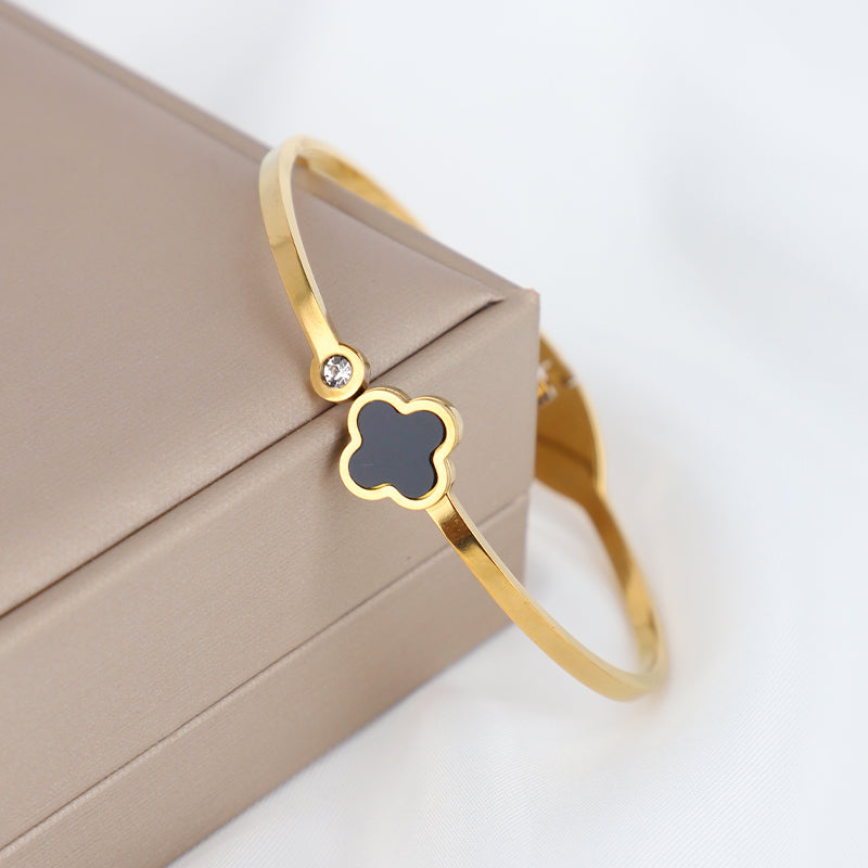 Wanita antik berkata kalung Four Leaf Clover  Liontin Berlian - Baja Tahan Karat Lapis Emas, tidak kusam, elegan dan modis! - 我的商店