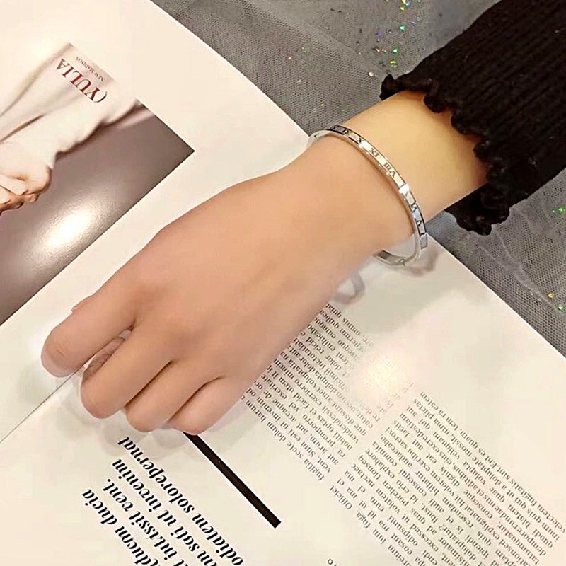 Gelang Wanita Angka Romawi - Tidak Kusam & Tidak Pudar, Elegan & Cocok untuk Hadiah! - 我的商店