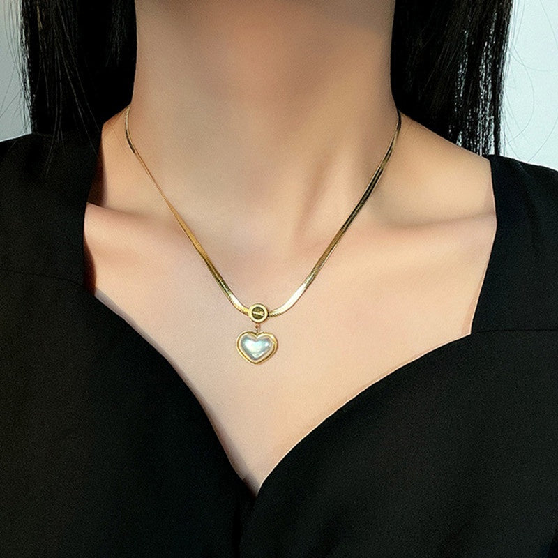 Kalung Choker Wanita Liontin Mutiara Love Heart - Stainless Steel, Tidak Kusam, Elegan & Cocok untuk Hadiah! - 我的商店