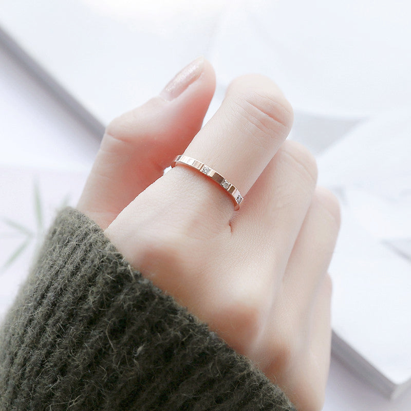 Cincin Mini untuk Wanita - Stainless Steel Lapisan Emas 18k | Aksesoris Pasangan Murah dan Elegan - 我的商店