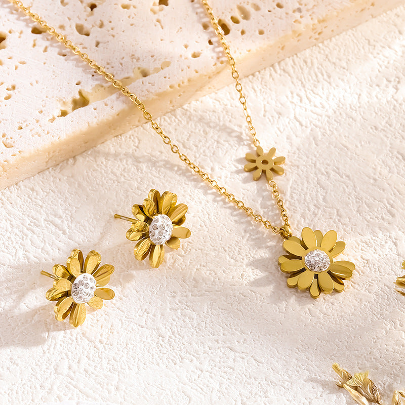 Gosir Kalung Wanita Liontin Bunga Daisy - Stainless Steel Lapis Emas, Tidak Kusam, Elegan & Trendi! - 我的商店