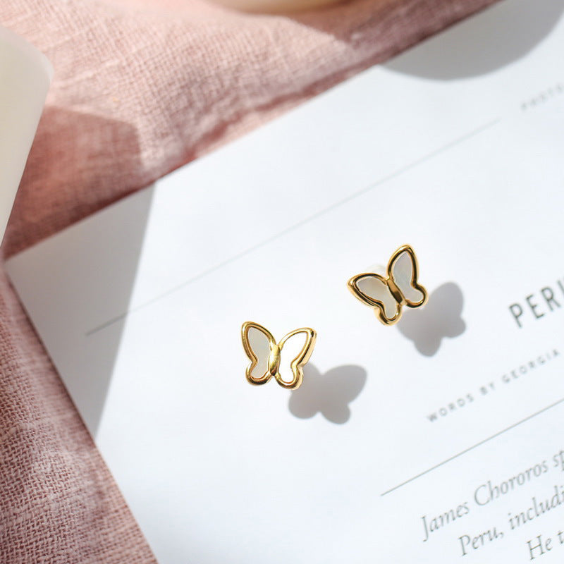 Anting Kupu-Kupu Elegan – Stainless Steel, Shell, Berlapis Emas 18K perhiasandirect