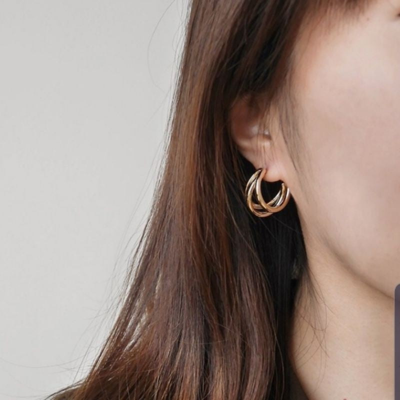 Anting wanita muslim dengan kancing emas titanium bergaya bohemian vintage2