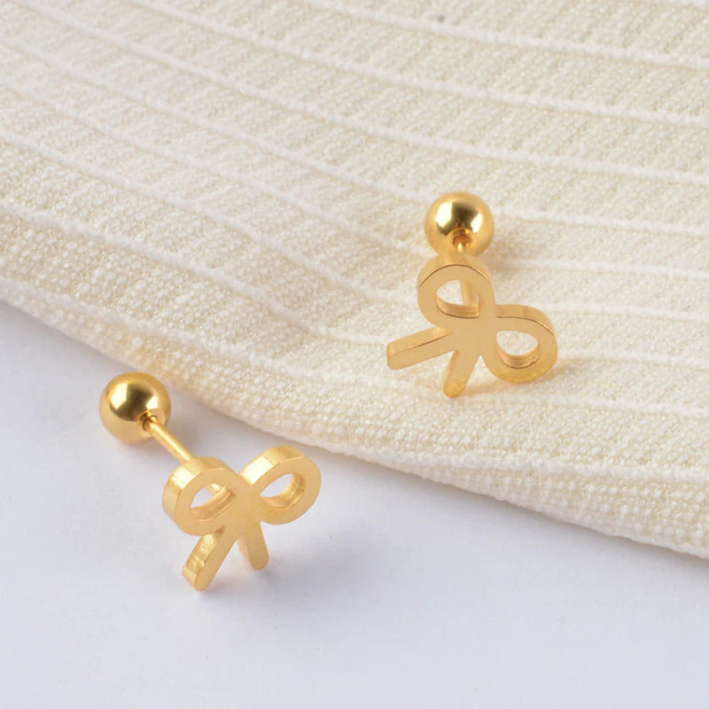 Anting Wanita Bentuk Kupu-Kupu Stainless Steel perhiasandirect