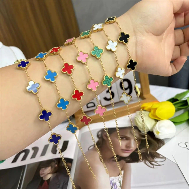 Four-leaf Clover Set Kalung Keberuntungan - Perhiasan Wanita Anti Karat dari Baja Tahan Karat1