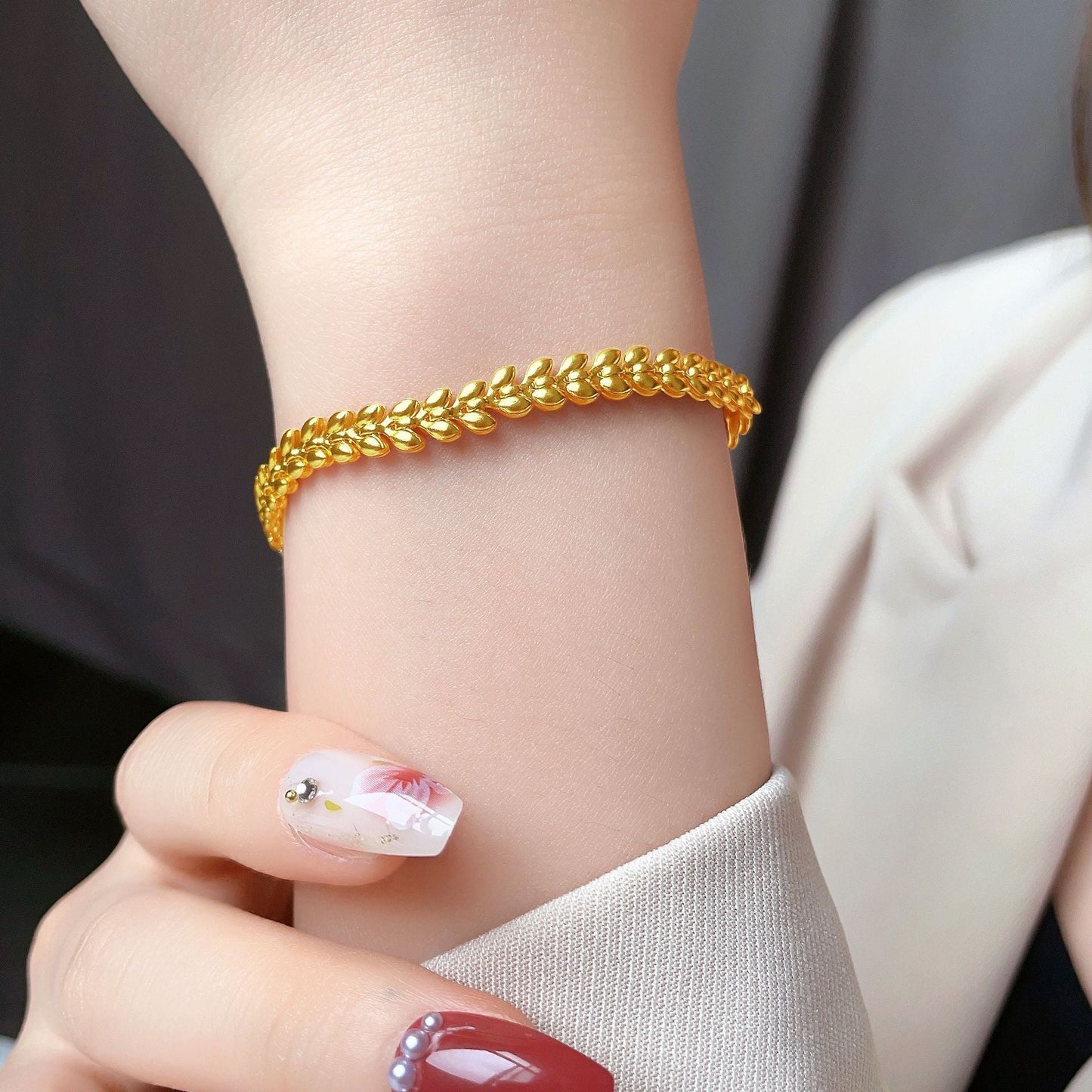 Gelang Telinga Gandum Emas – Desain Eksklusif, Titanium Mewah Ringan perhiasandirect