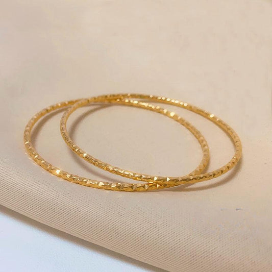 Gelang_Titanium_Wanita_18K_Perhiasan_Emas_Serpihan_Anti_Karat_Tahan_Lama-product1