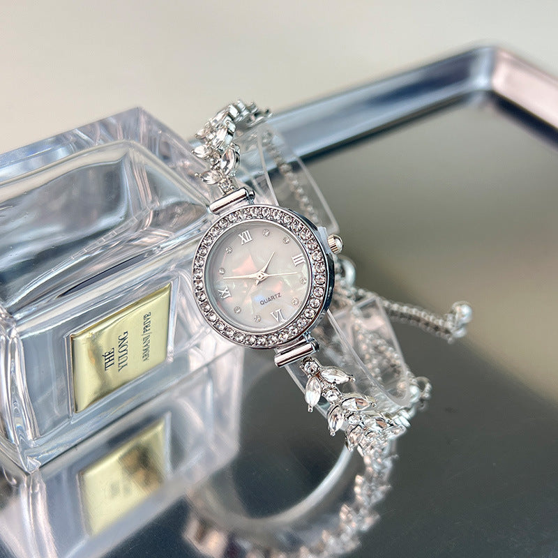 Jam Tangan Wanita Dewasa – Gaya Putri Duyung, Kuarsa Ringan, Dial Berlian Imitasi & Gelang Emas Kecil Gratis3