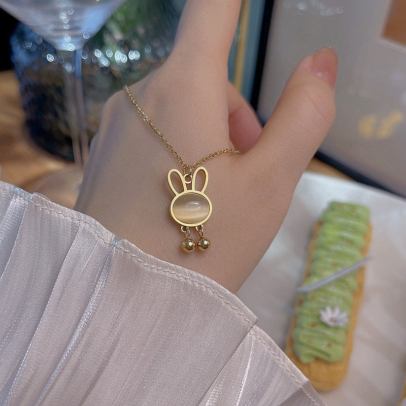 Kalung Kelinci Berlian Putih Wanita - Perhiasan Stainless Steel Elegan, Pendant Klasik dengan Rantai Emas, Grosir Harga Terbaik 8