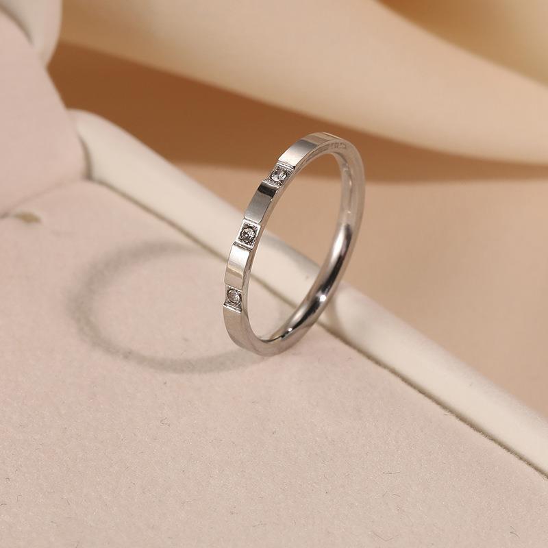 Cincin Mini untuk Wanita - Stainless Steel Lapisan Emas 18k | Aksesoris Pasangan Murah dan Elegan - 我的商店