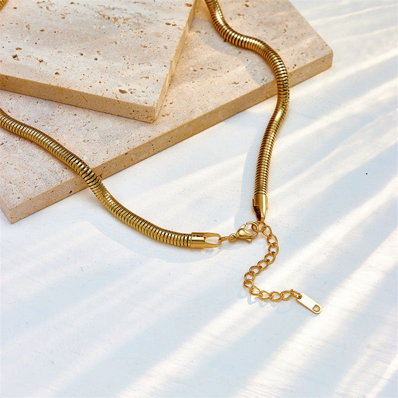 Kalung Rantai Lapis Emas 18k Wanita - Stainless Steel Anti Kusam, Aksesoris Harian Elegan, Hadiah Ulang Tahun untuk Anak Perempuan, Grosir Harga Terbaik 我的商店