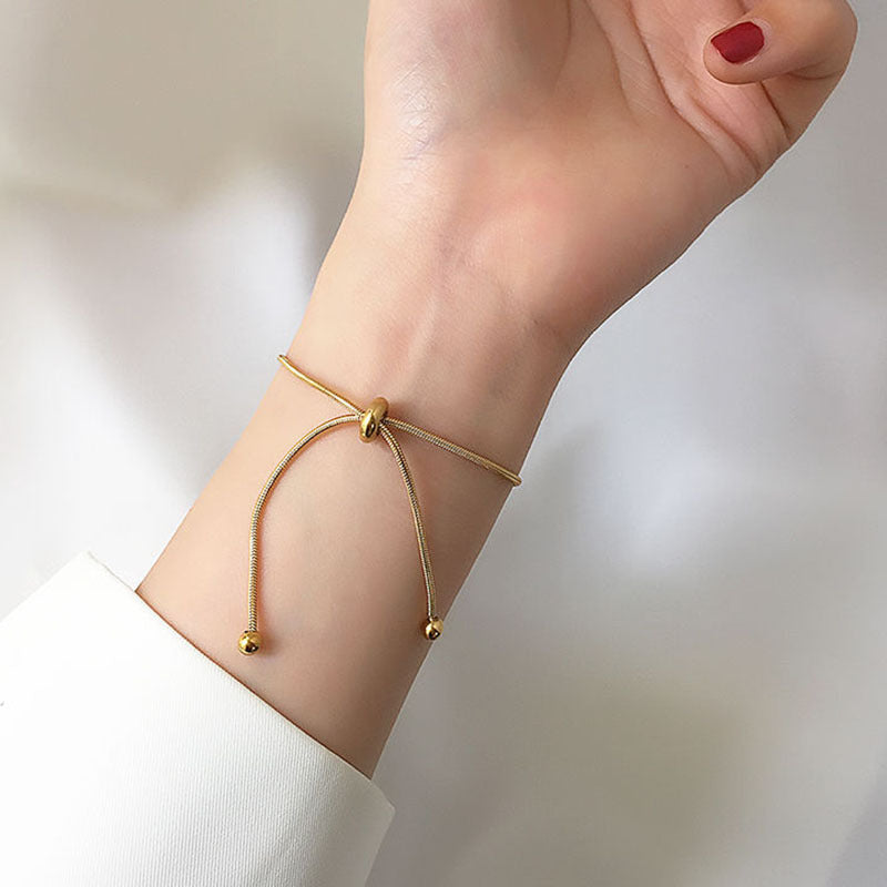 Gelang Wanita Stainless Steel Lapis Emas 18K - Minimalis, Elegan & Awet! - 我的商店