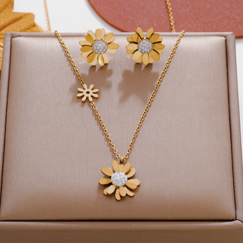 Gosir Kalung Wanita Liontin Bunga Daisy - Stainless Steel Lapis Emas, Tidak Kusam, Elegan & Trendi! - 我的商店