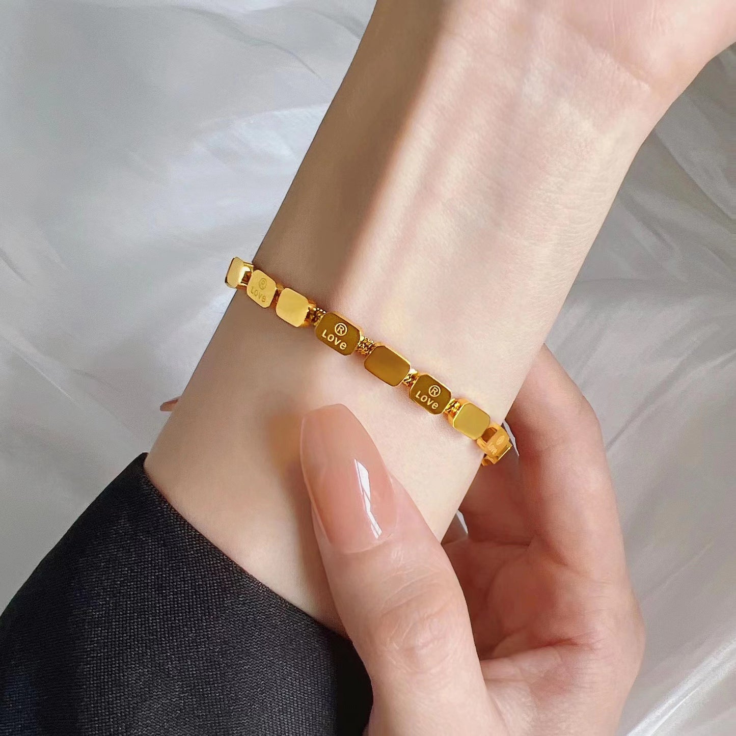 Gelang Emas untuk Wanita - Rantai Stainless Steel Anti Pudar | Bangle Aksesoris Perhiasan Elegan - 我的商店