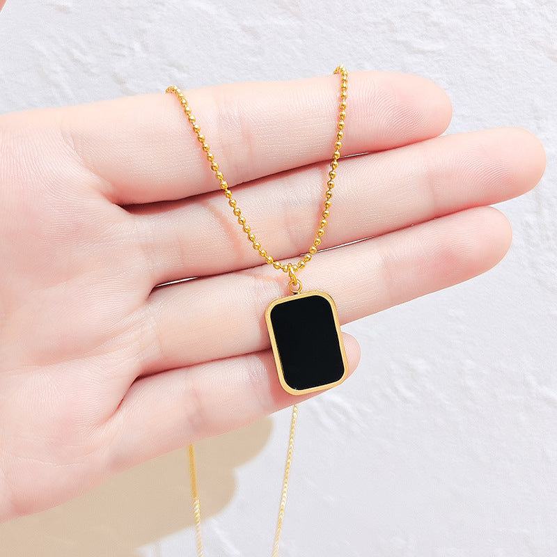 Kalung Huruf Kotak Hitam Pembawa Keberuntungan - Emas 18K Stainless Steel Anti Kusam - 我的商店