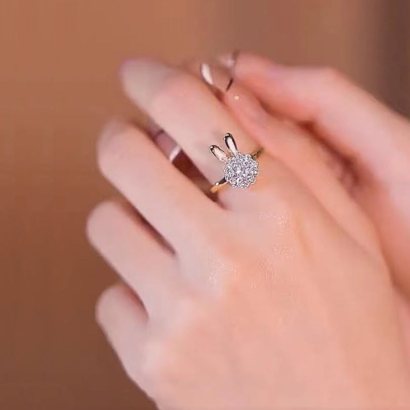 Cincin Wanita Kelinci Berputar - Stainless Steel, Berlian, Elegan & Trendi! - 我的商店
