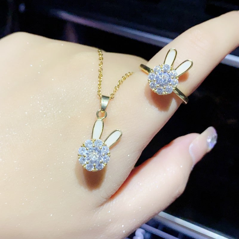 Cincin Wanita Kelinci Berputar - Stainless Steel, Berlian, Elegan & Trendi! - 我的商店