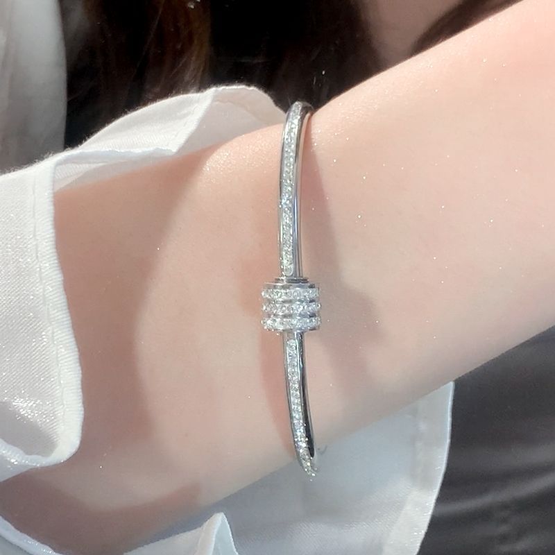 Gelang Fashion untuk Wanita - Berlian Lingkaran Stainless Steel | Perhiasan Mewah Hadiah Elegan - 我的商店