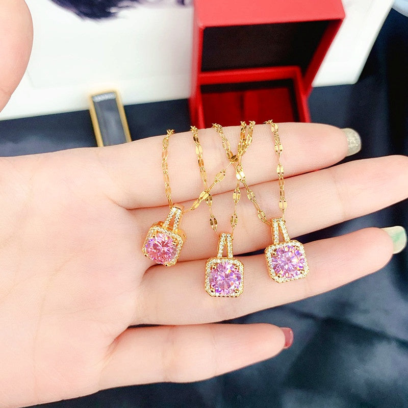 Kalung Wanita Liontin Berlian Kotak - Stainless Steel Lapis Emas, Tidak Kusam, Elegan & Mewah!