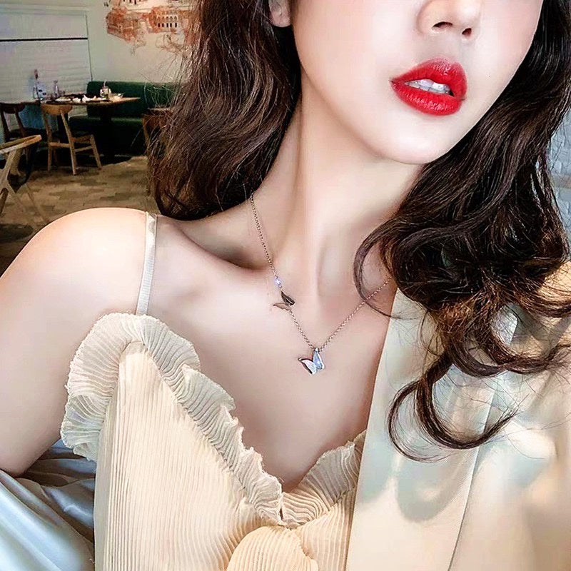 Kalung Liontin Kupu-Kupu Emas 18K - Stainless Steel Anti Kusam & Anti Karat untuk Wanita - 我的商店