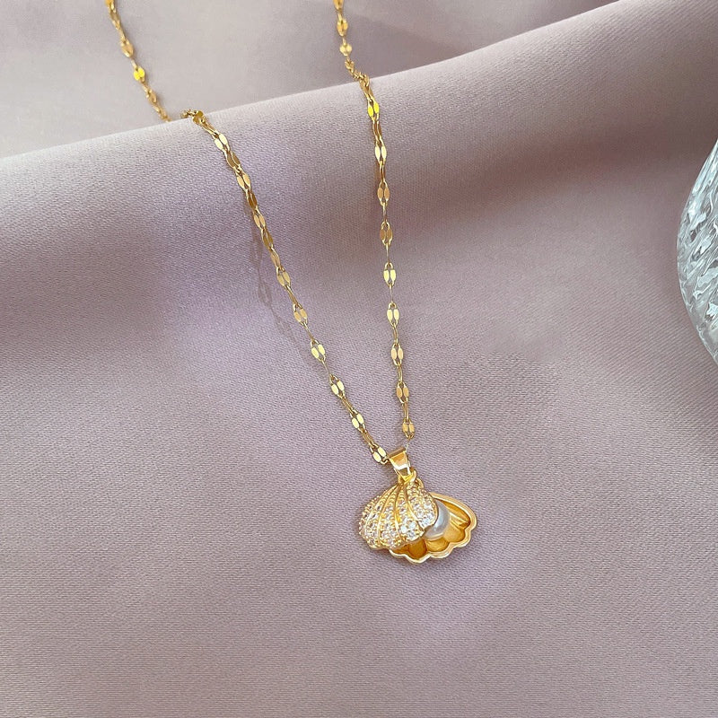 Kalung Wanita Mutiara Shell Inspirasi Kyle - Lapis Emas 18K, Kemasan Eksklusif, Elegan & Mewah! - 我的商店