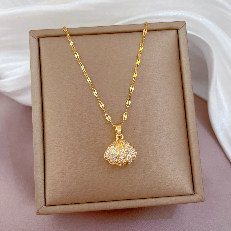 Kalung Wanita Mutiara Shell Inspirasi Kyle - Lapis Emas 18K, Kemasan Eksklusif, Elegan & Mewah! - 我的商店