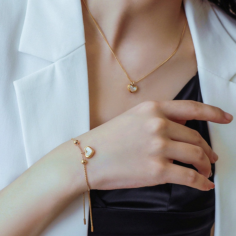 Kalung Choker Wanita Liontin Hati Kupu-Kupu - Stainless Steel Lapis Emas Putih, Elegan & Cocok untuk Setiap Acara! - 我的商店