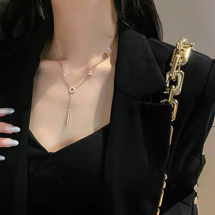 Kalung Love Letters Wanita - Liontin Huruf Romantis Stainless Steel Anti Kusam - 我的商店