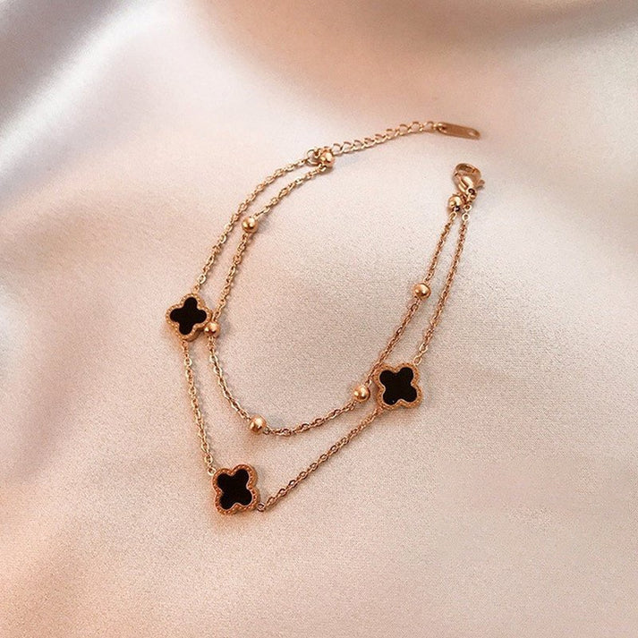 Gelang Keberuntungan Daun Semanggi untuk Wanita – Bangle Stainless Steel Vintage, Anti Karat & Fashionable - 我的商店