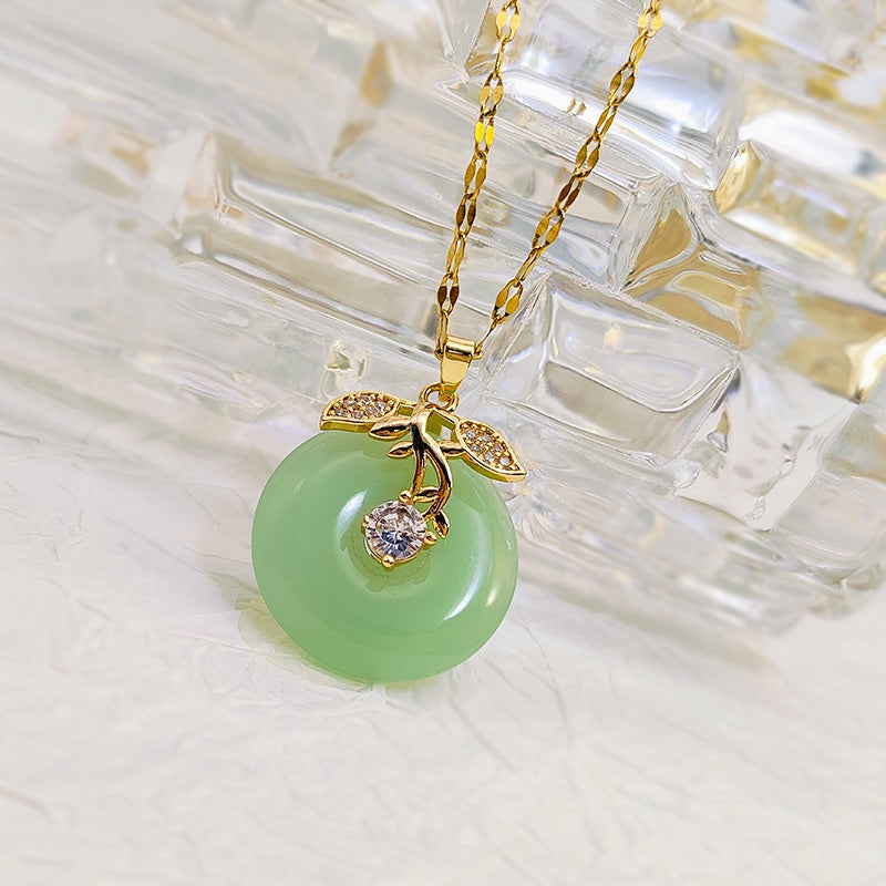 Kalung Giok Emas 18K untuk Wanita – Liontin Rantai Baja Tahan Karat, Perhiasan Elegan, Hadiah untuk Sahabat - 我的商店