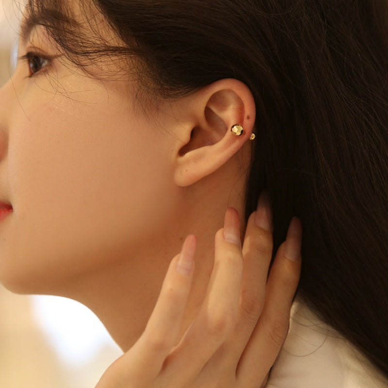 Grosir Anting Huggie Titanium 14K untuk Wanita – Desain Berlian, Cubic Zirconia, Anting Stud Piercing - 我的商店