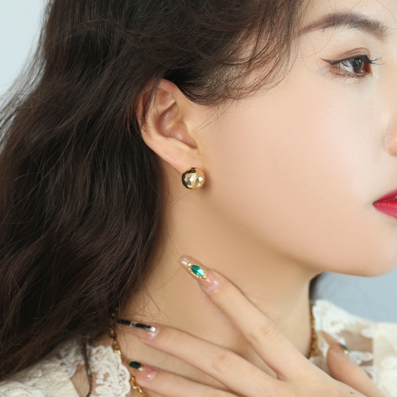 Grosir Anting Huggie Titanium 14K untuk Wanita – Desain Berlian, Cubic Zirconia, Anting Stud Piercing - 我的商店