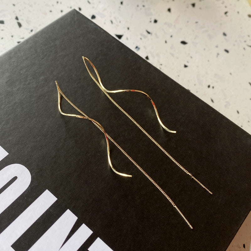 Anting Wanita Model Ombak Menjuntai Stainless Steel Anti Alergi perhiasandirect