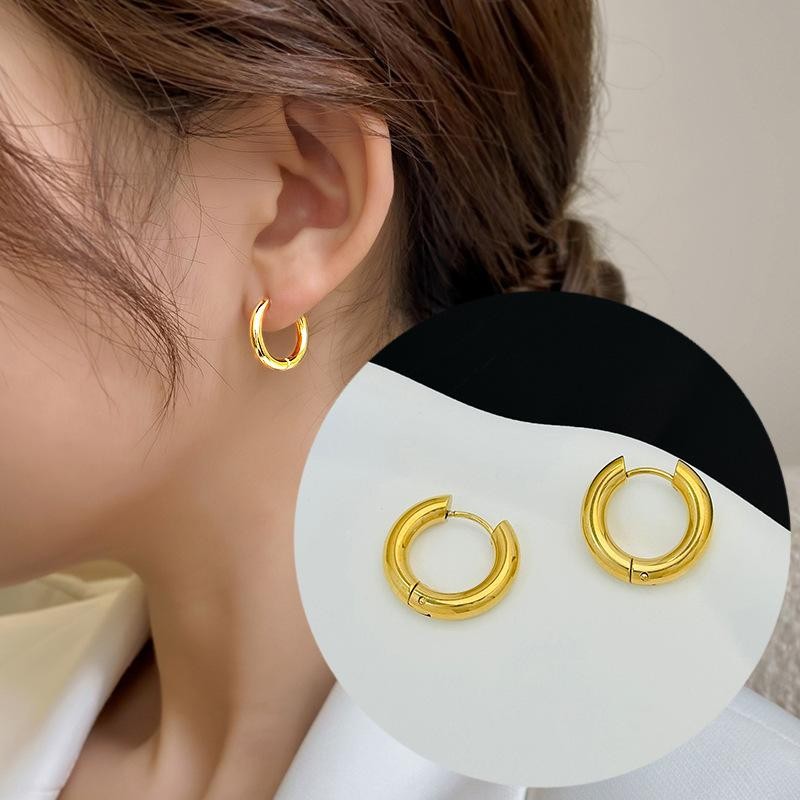 Anting Pasangan Wanita Stainless Steel Motif Bunga 4 Daun Anti Luntur perhiasandirect