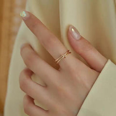 Cincin Wanita Titanium Baja Double Knot – Desain Elegan Adjustable, Gaya Trendi & Mewah