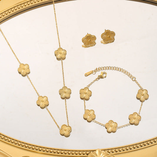 Kalung Wanita Titanium Baja Motif Empat Daun & Lima Kelopak – Set Perhiasan Fashion Elegan perhiasandirect