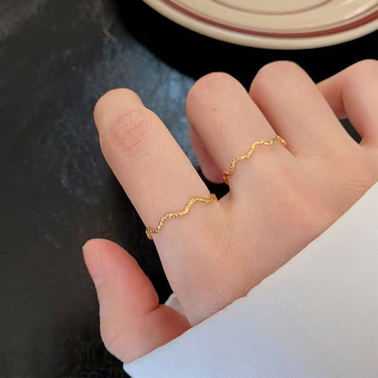 Cincin Gelombang untuk Wanita - Perhiasan Stainless Steel Murah | Aksesoris Pasangan Harian yang Elegan 我的商店
